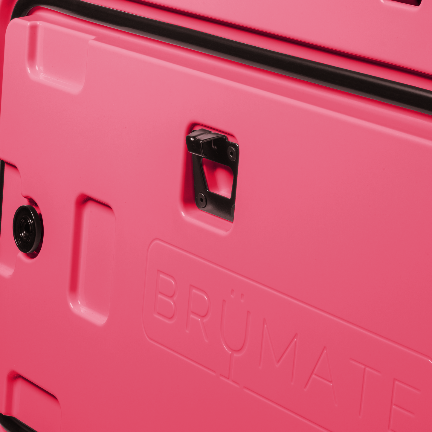 brutank-p9 brutank-55qt-neonpink-bottle-opener.png