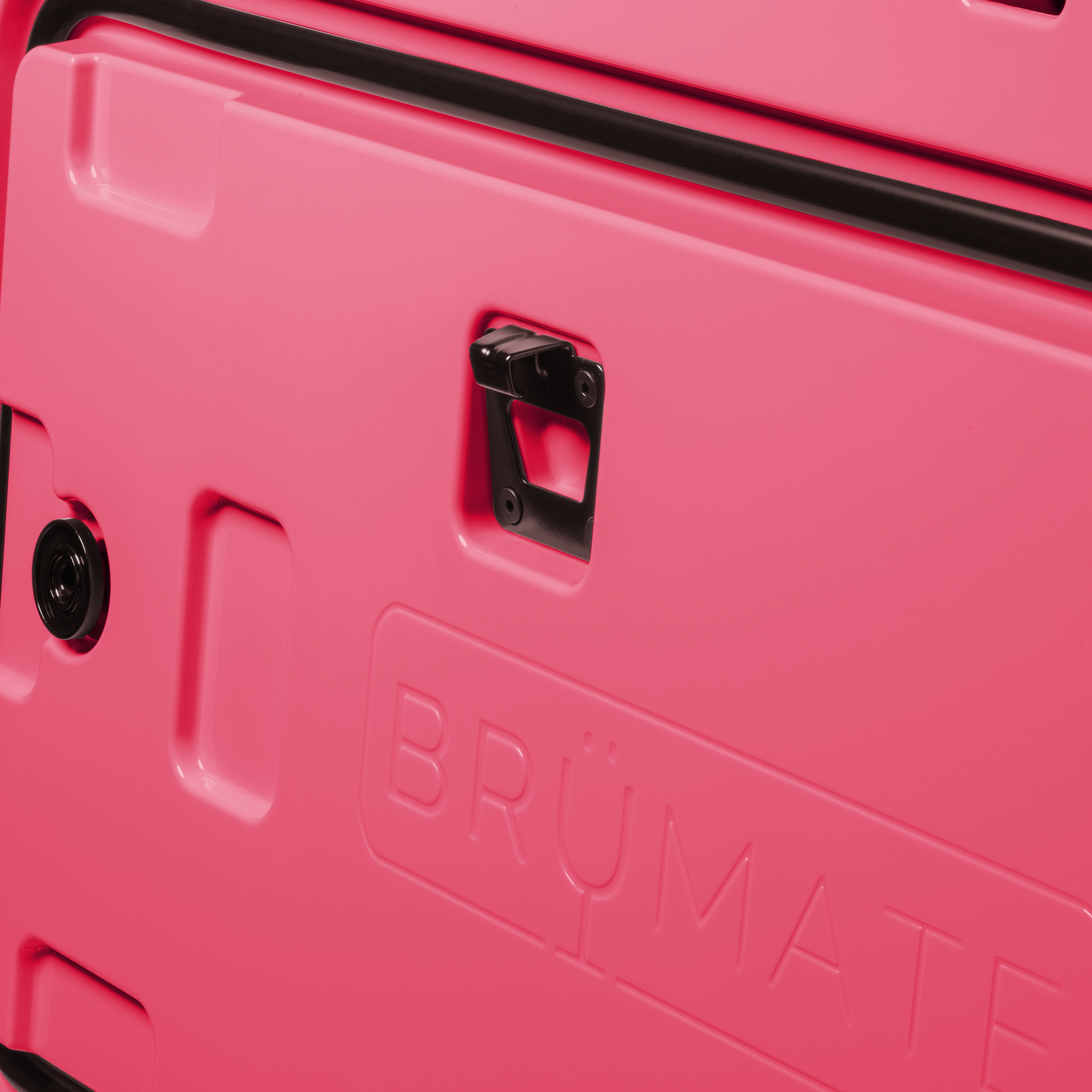 brutank-p9 brutank-55qt-neonpink-bottle-opener.png