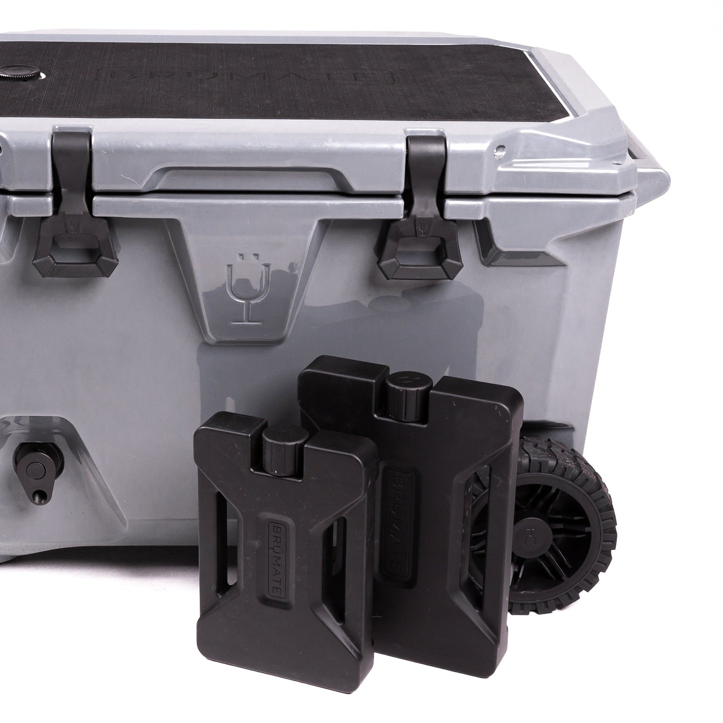 brutank-double-drink-bundle-c4 brutank-bundle-accessories-icepacks_d65876d1-50d6-40e8-b22a-2cca53cdd9df.jpg